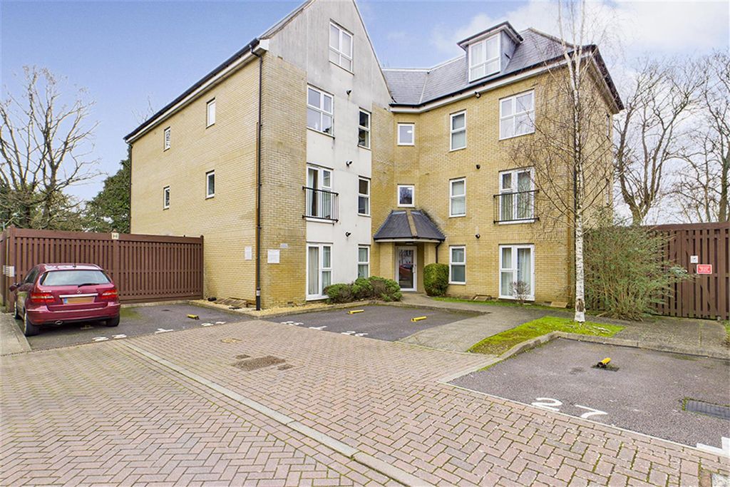 Property photo 1 of 10