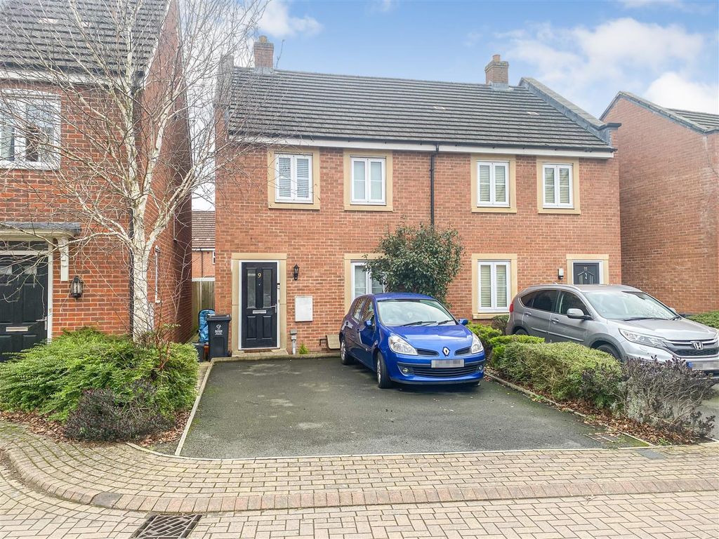 Property photo 1 of 11