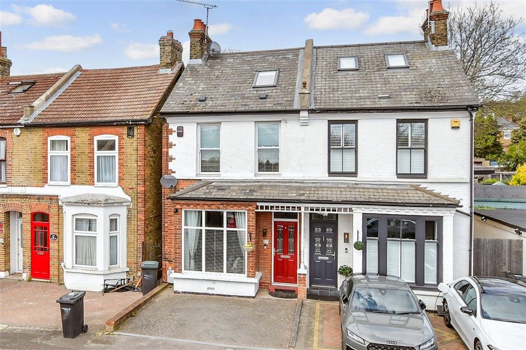 Property photo 1 of 18 External (Web)