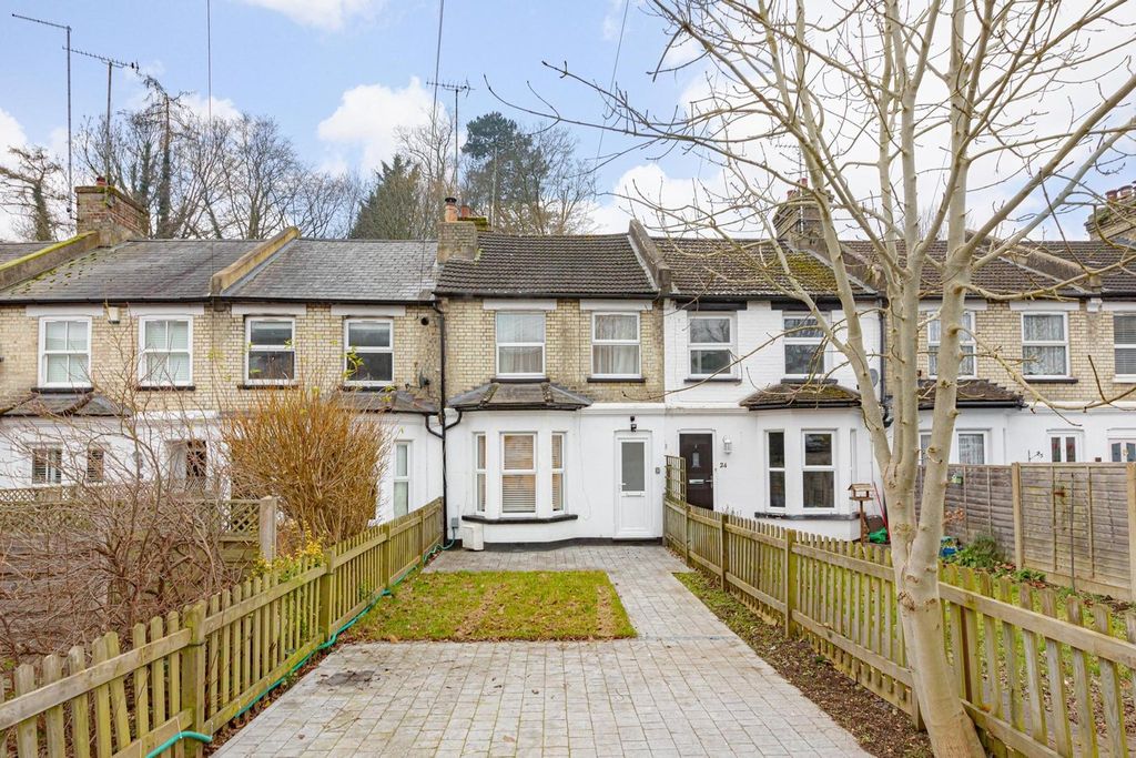 Property photo 1 of 33