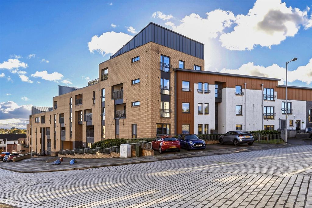 Property photo 1 of 15 01-0-1_1_Niven_Street_Glasgow_001.Jpg