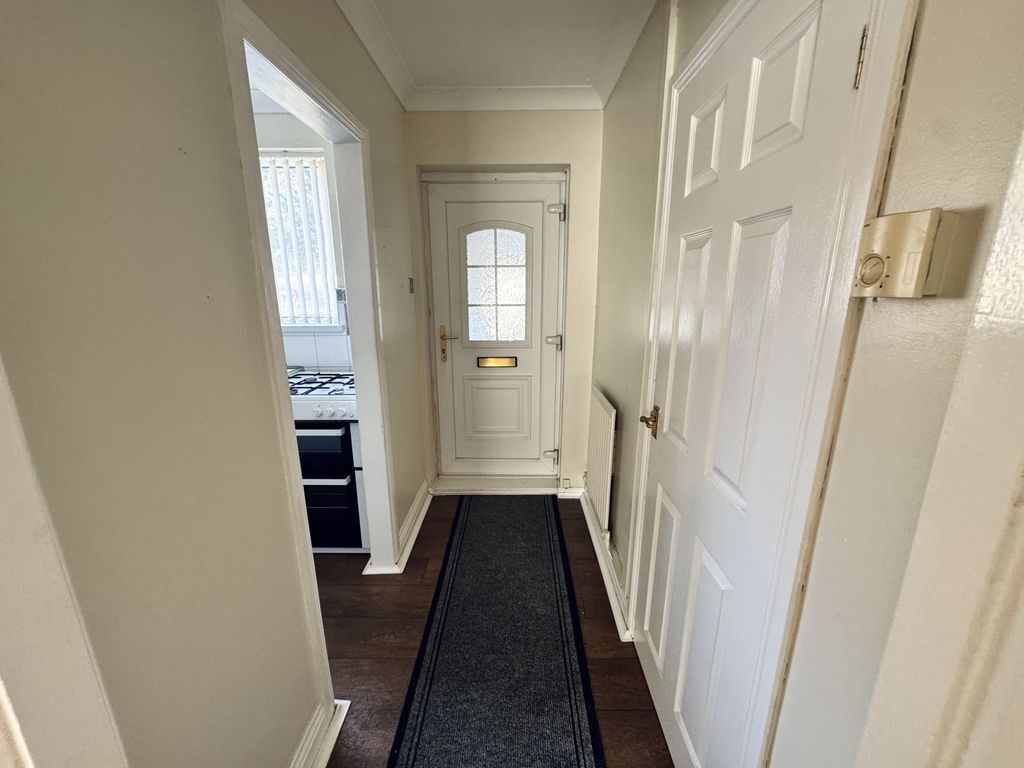 Property photo 3 of 17 Img_0476