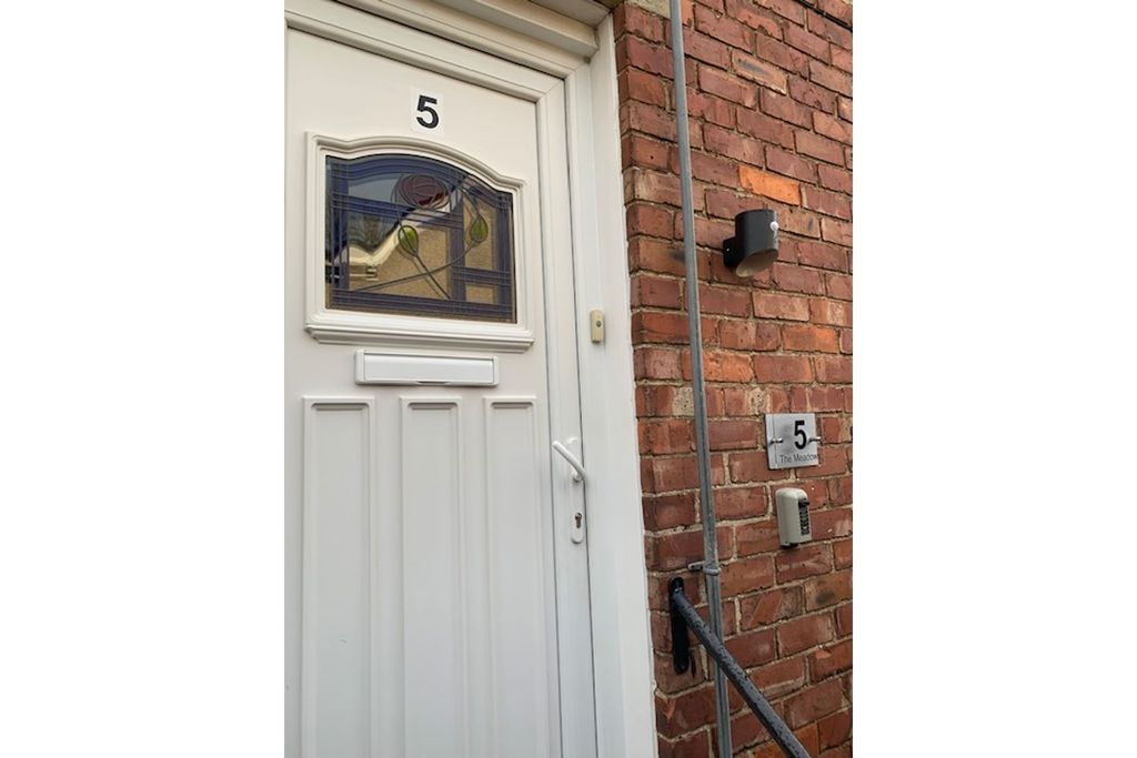 Property photo 2 of 13