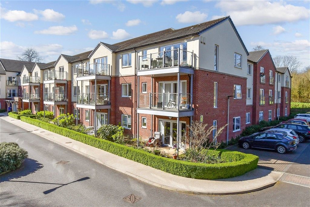 Property photo 1 of 7 External (Web)