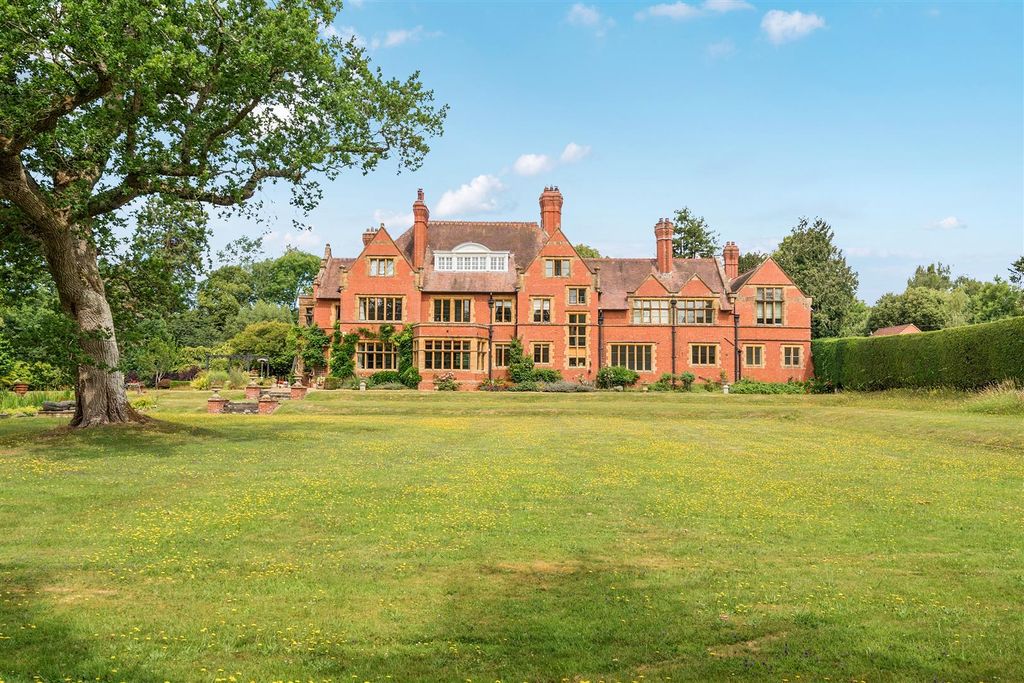 Property photo 1 of 20 1317942-3-686509Eb080B9.Jpg