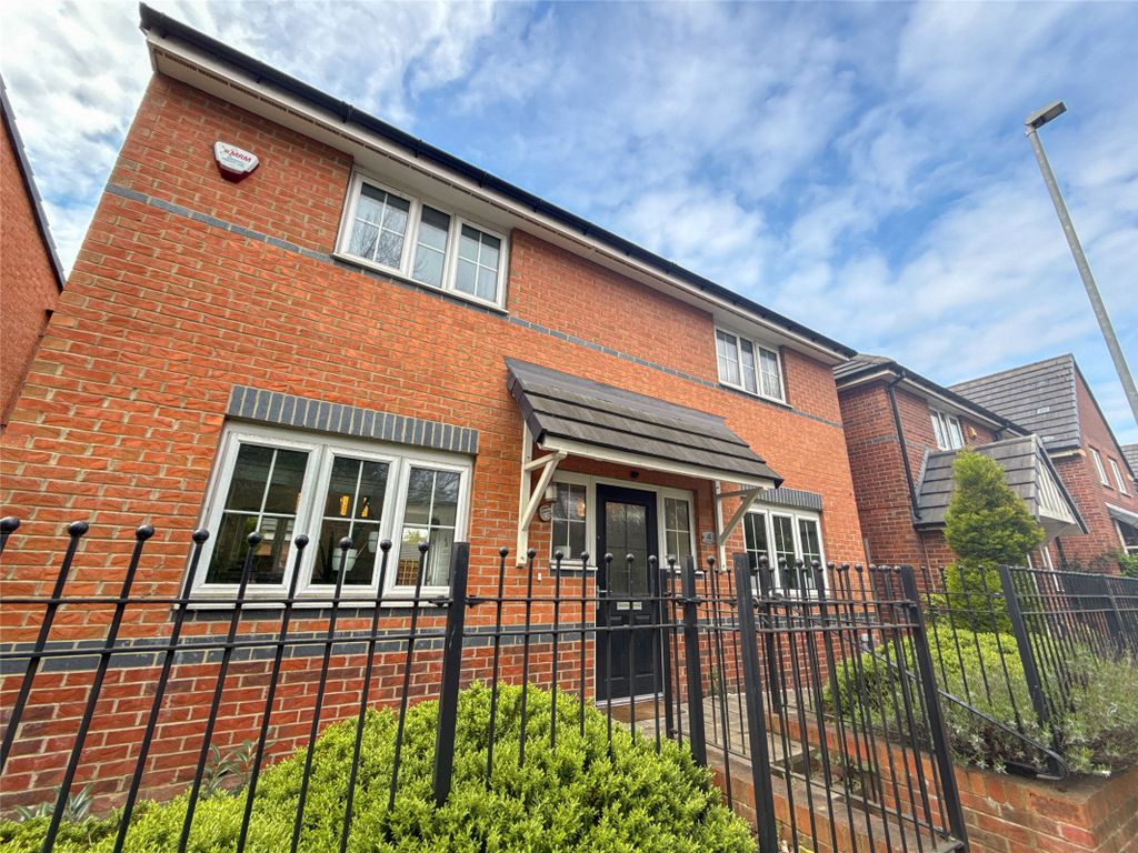 Property photo 1 of 25 External
