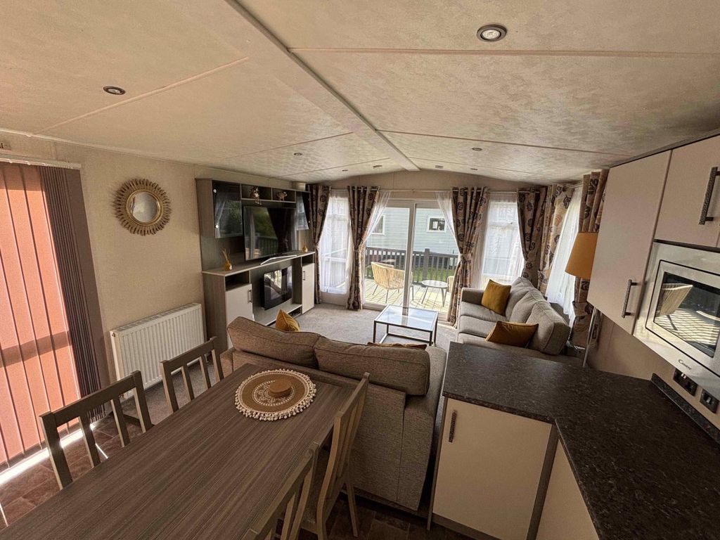 Property photo 3 of 5 Img 7150 Scaled