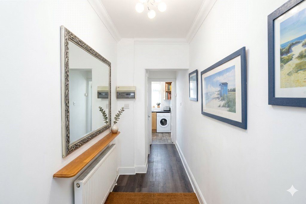 Property photo 2 of 9 Picture No. 40