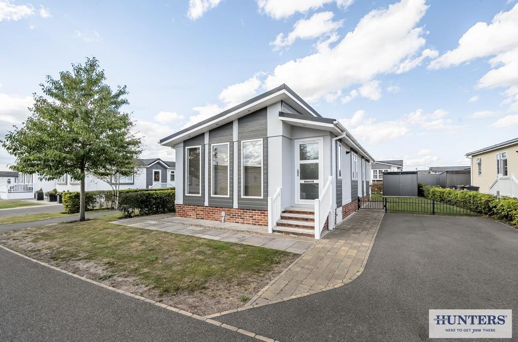 Property photo 1 of 21 7Be253Ec-934E-416E-88E6-849d007Cff62.Jpg