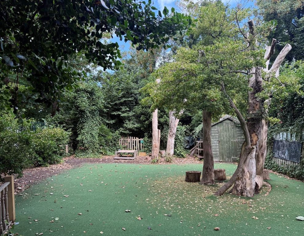 Property photo 2 of 6