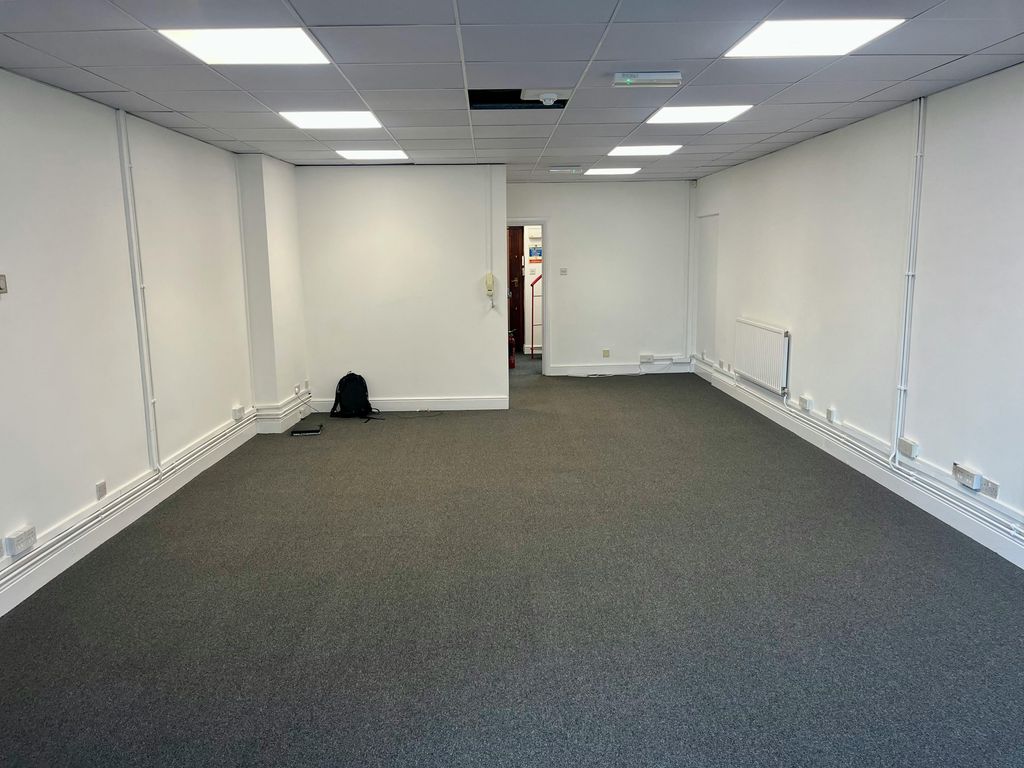 Property photo 3 of 9 Img_0208.Jpg