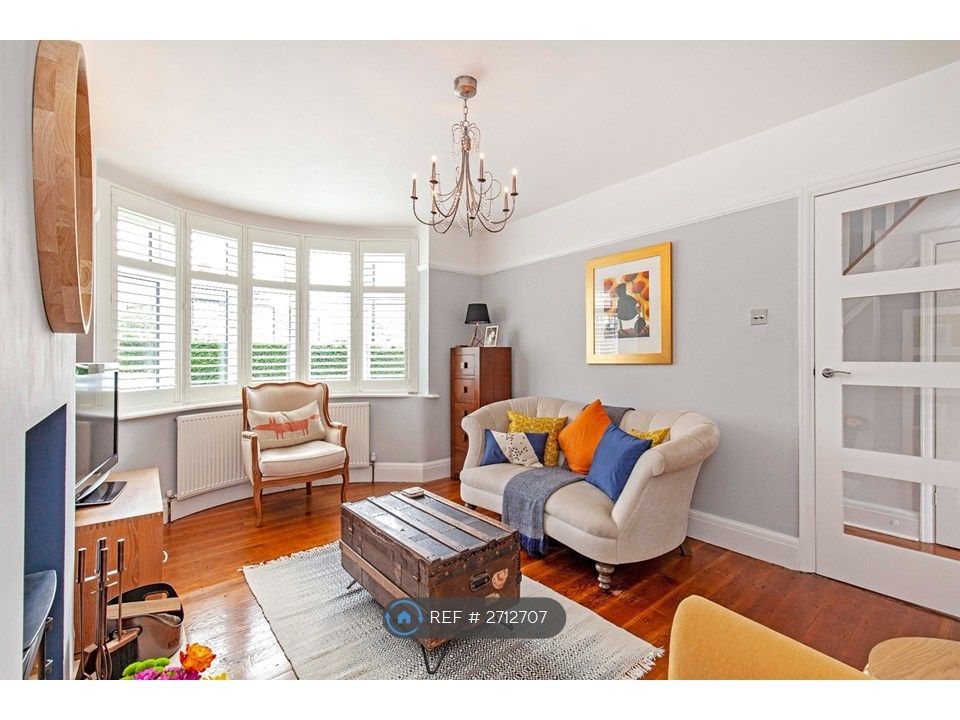 Property photo 2 of 30