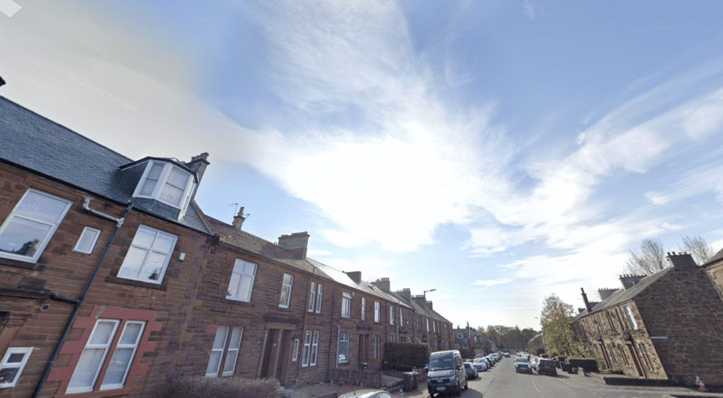 Property photo 1 of 17