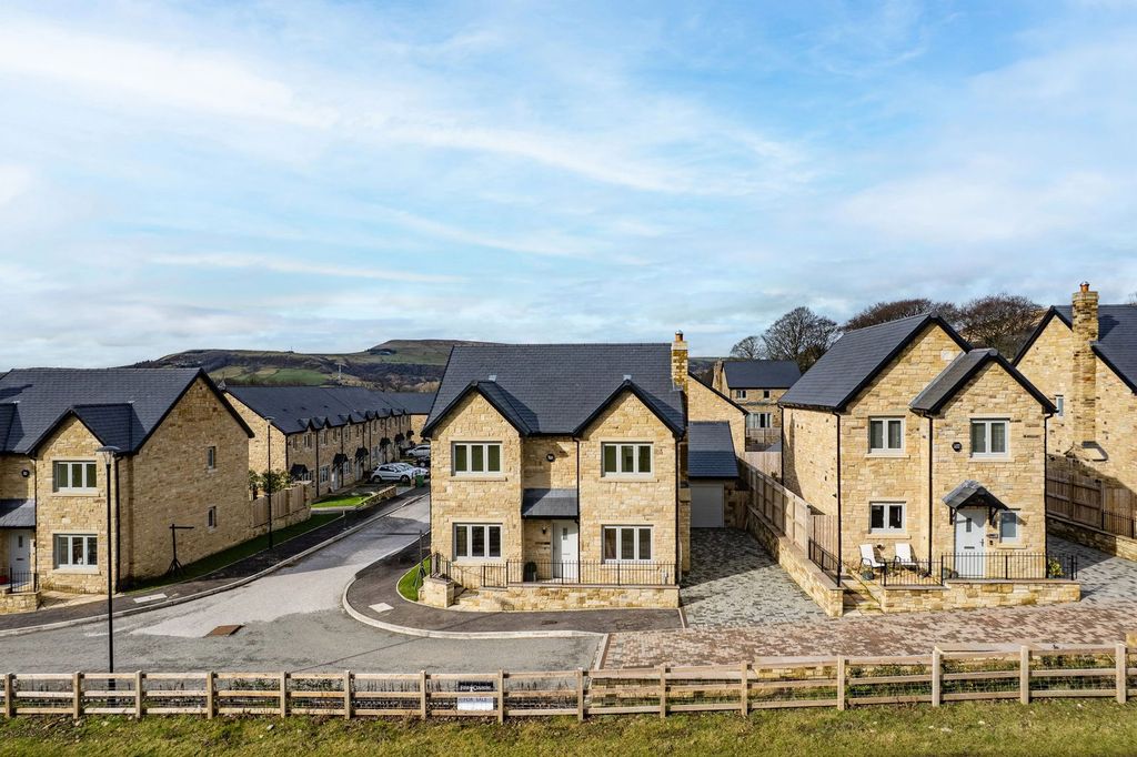 Property photo 1 of 61