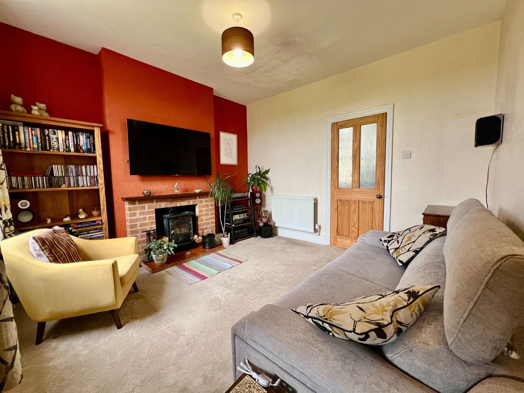 Property photo 3 of 18