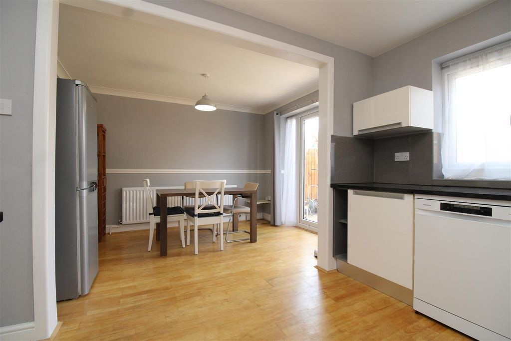 Property photo 3 of 18 Img_6294.Jpg
