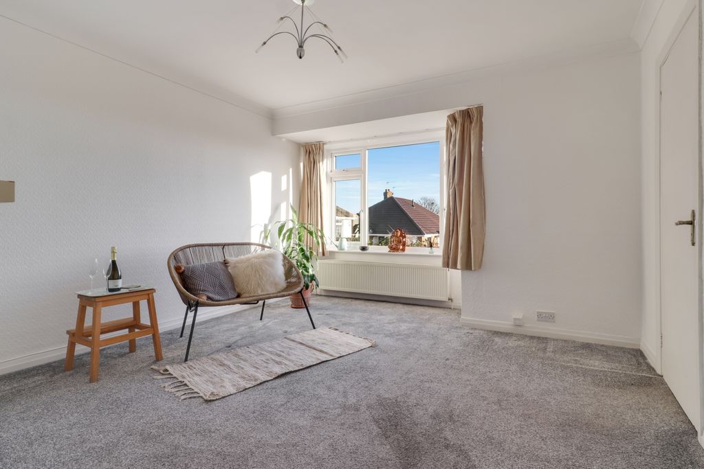 Property photo 3 of 17 Img_2107-Img_2109