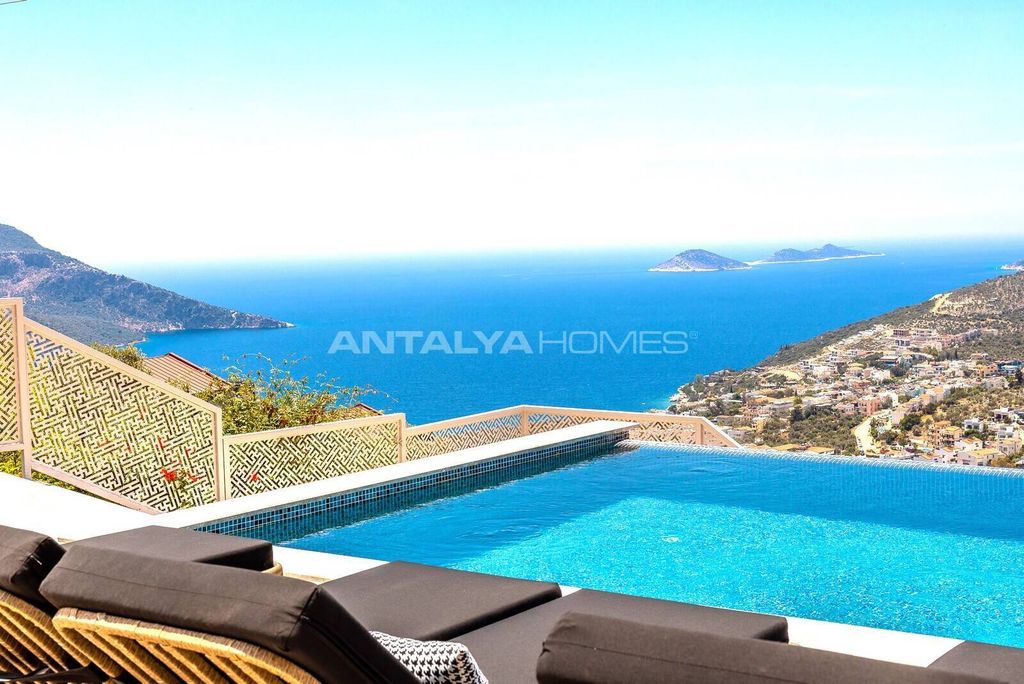 Property photo 2 of 51