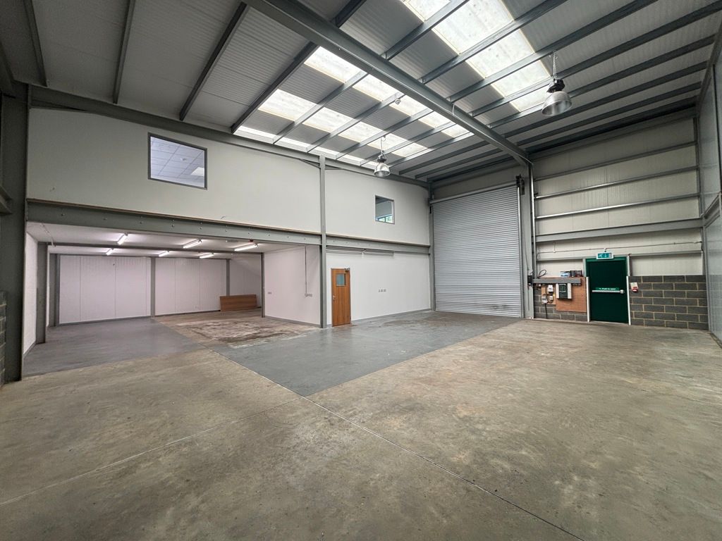 Property photo 3 of 7 Photo 9