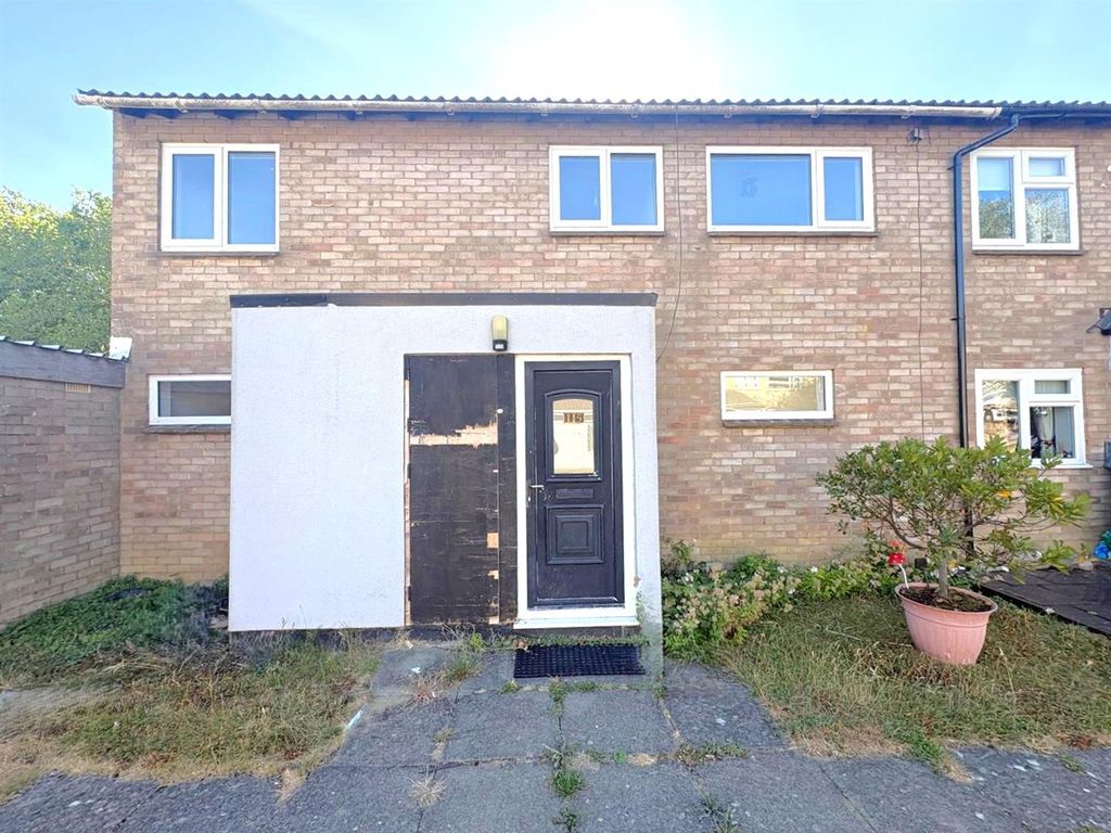 Property photo 1 of 16 A60F7Fdd-cc6E-4Cce-93F1-3344c227A3d6.Jpg