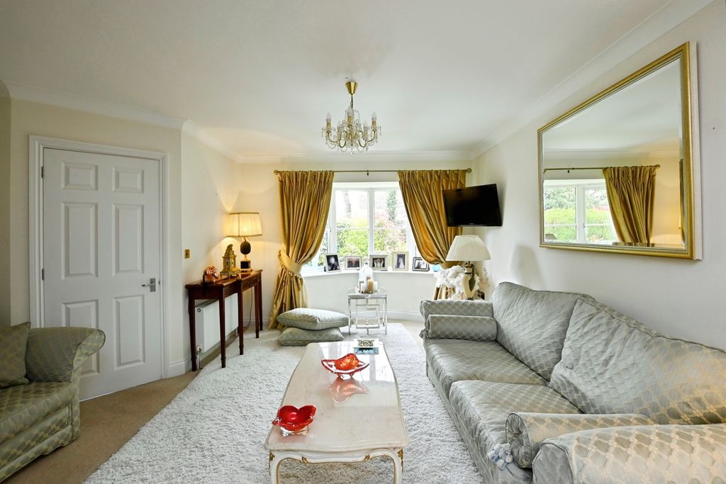 Property photo 2 of 16 Pbox-Img.Jpg