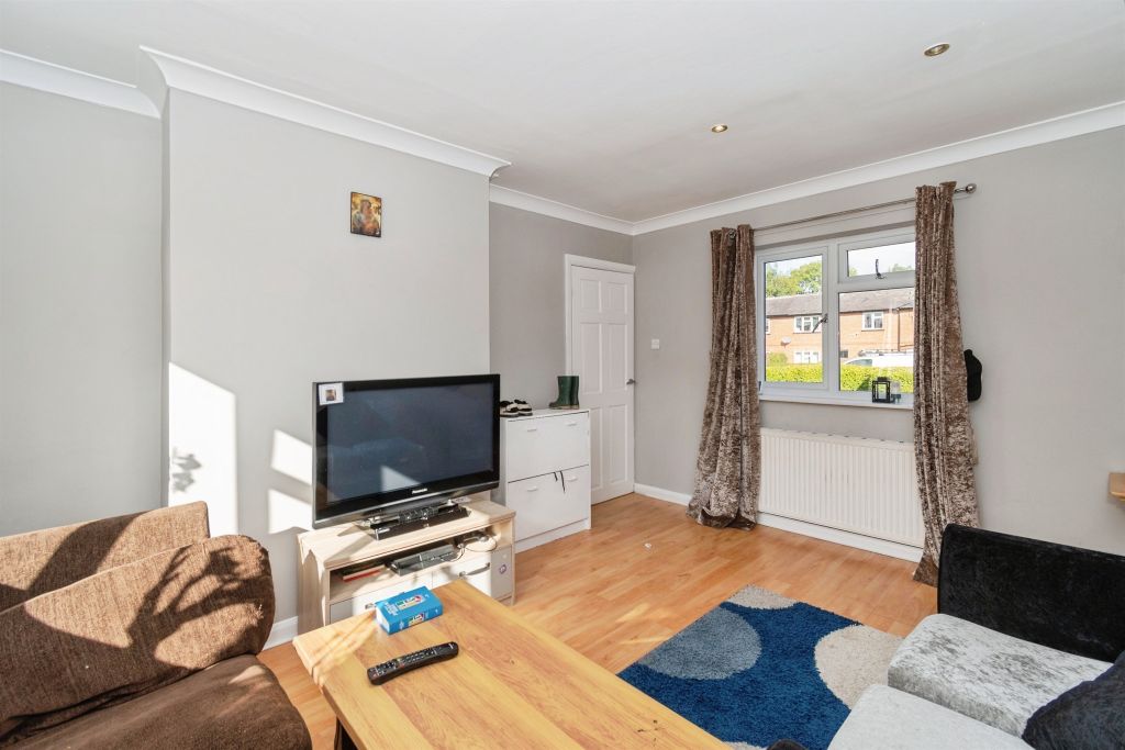 Property photo 3 of 14