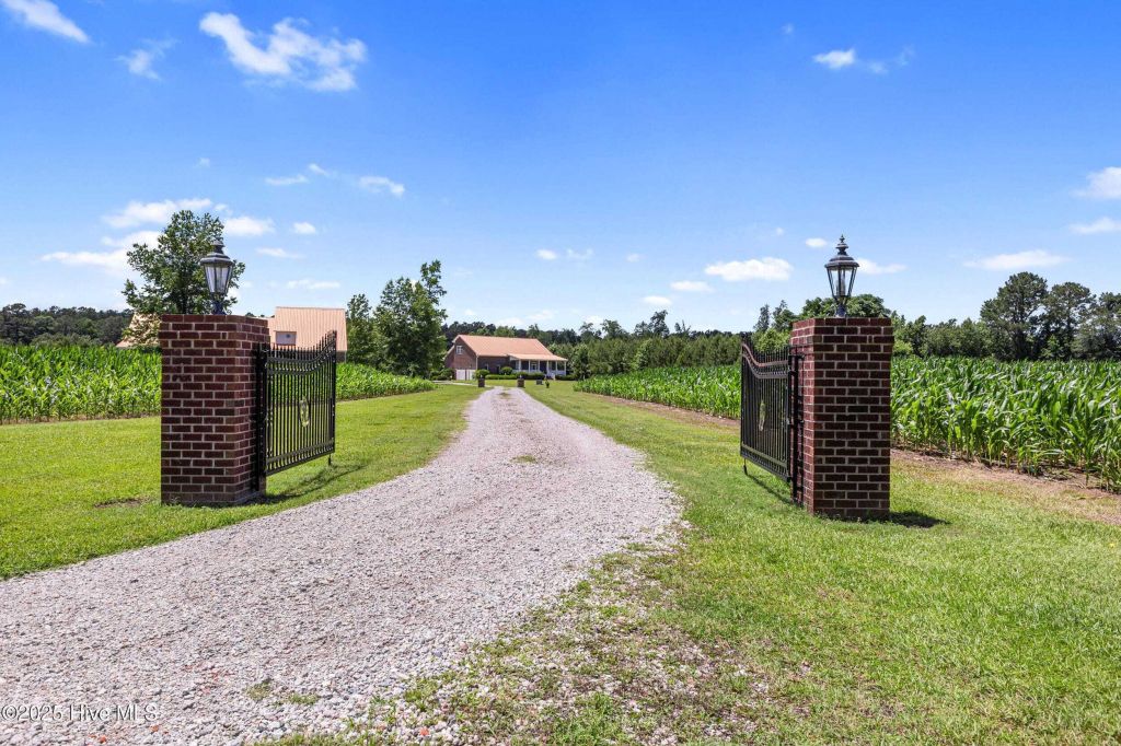 Property photo 2 of 30 <Alttext/>