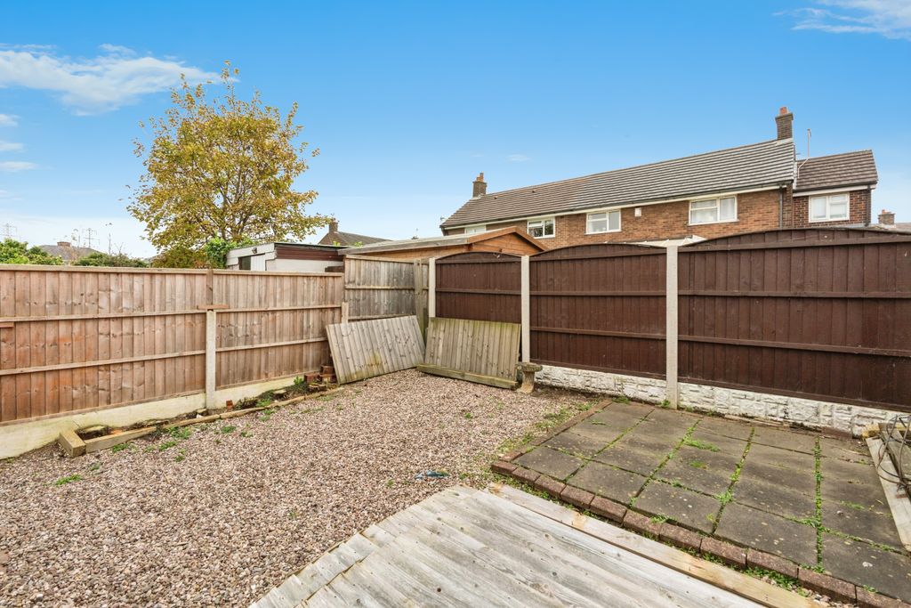 Property photo 2 of 17 Photography