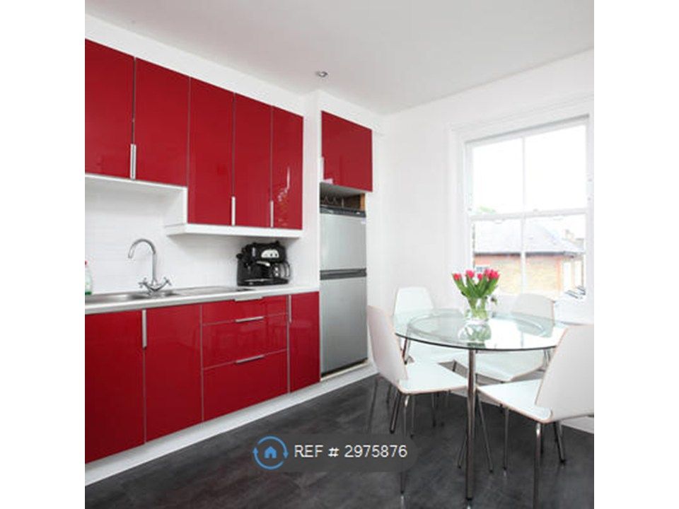 Property photo 1 of 6 Kitchen