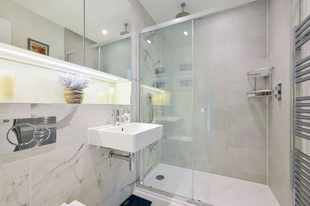Additional image 14 of 3 bed penthouse for saleEden Place, Oxted RH8