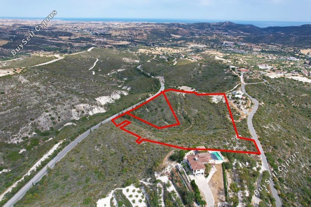 Property photo 2 of 3