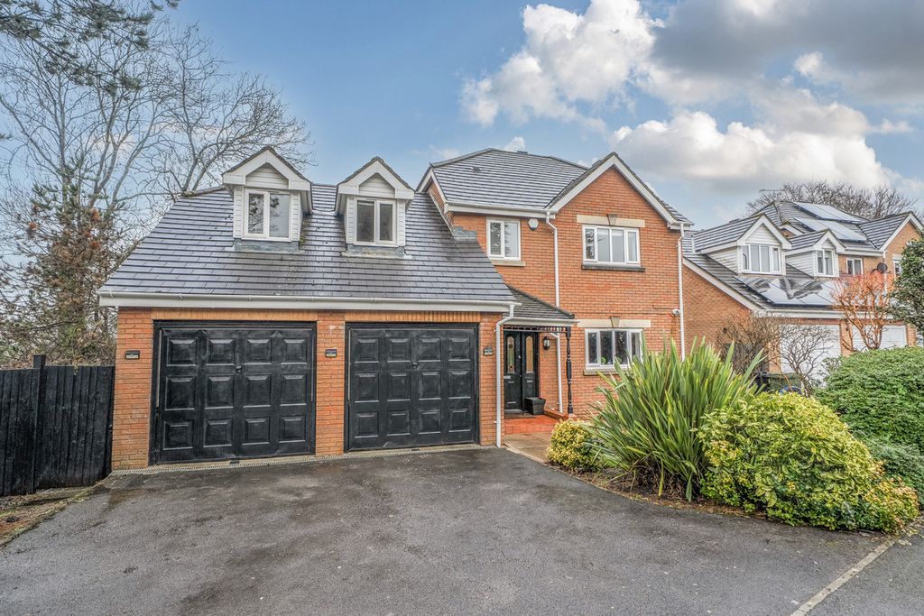 Property photo 2 of 22