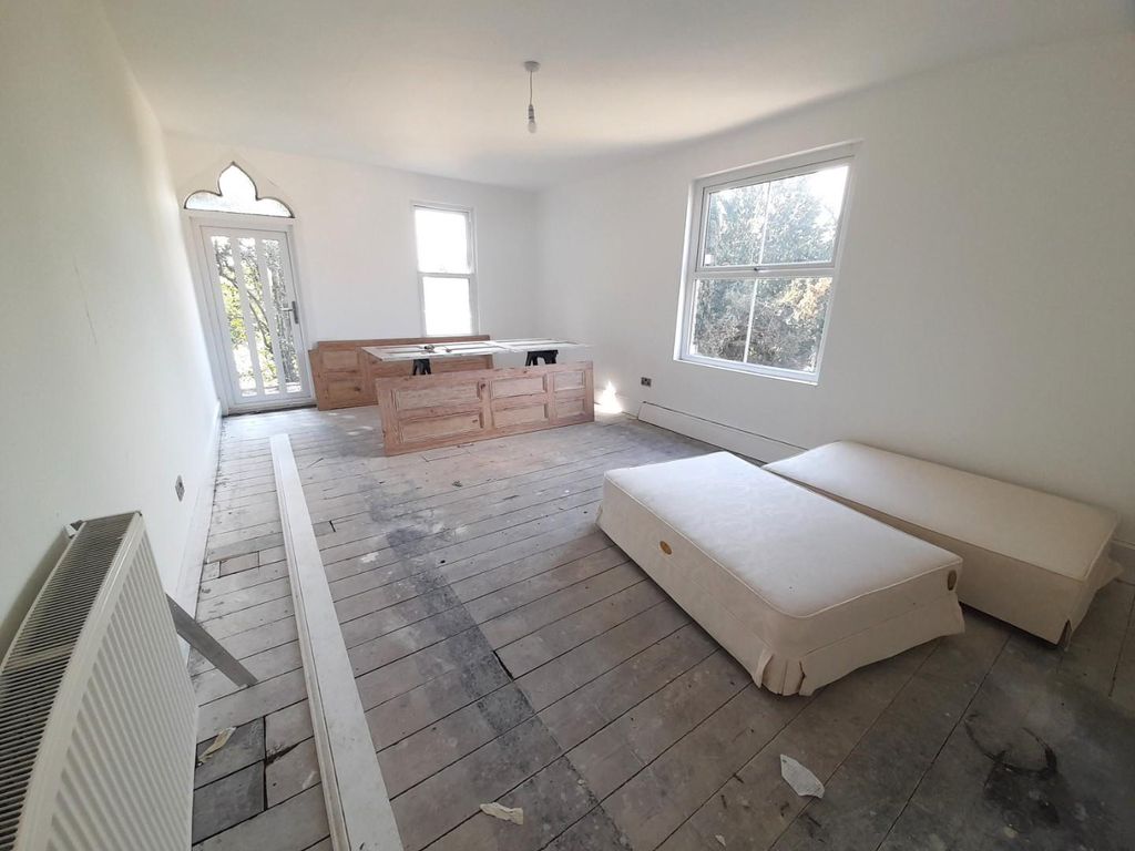 Additional image 7 of 6 bed detached house for saleLea Road, Gainsborough DN21