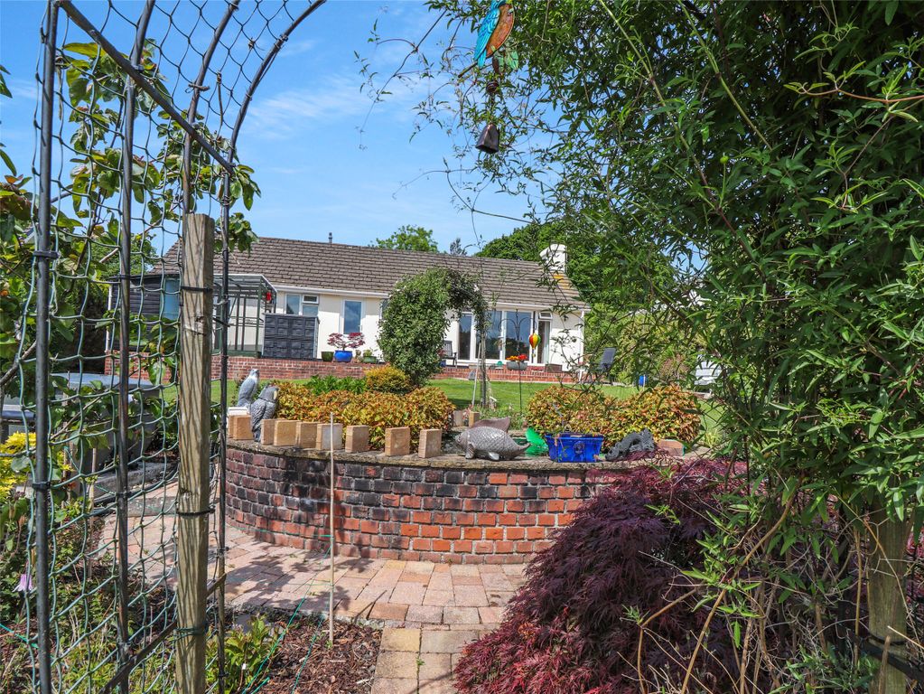 Property photo 2 of 12 2 - Picture No. 20