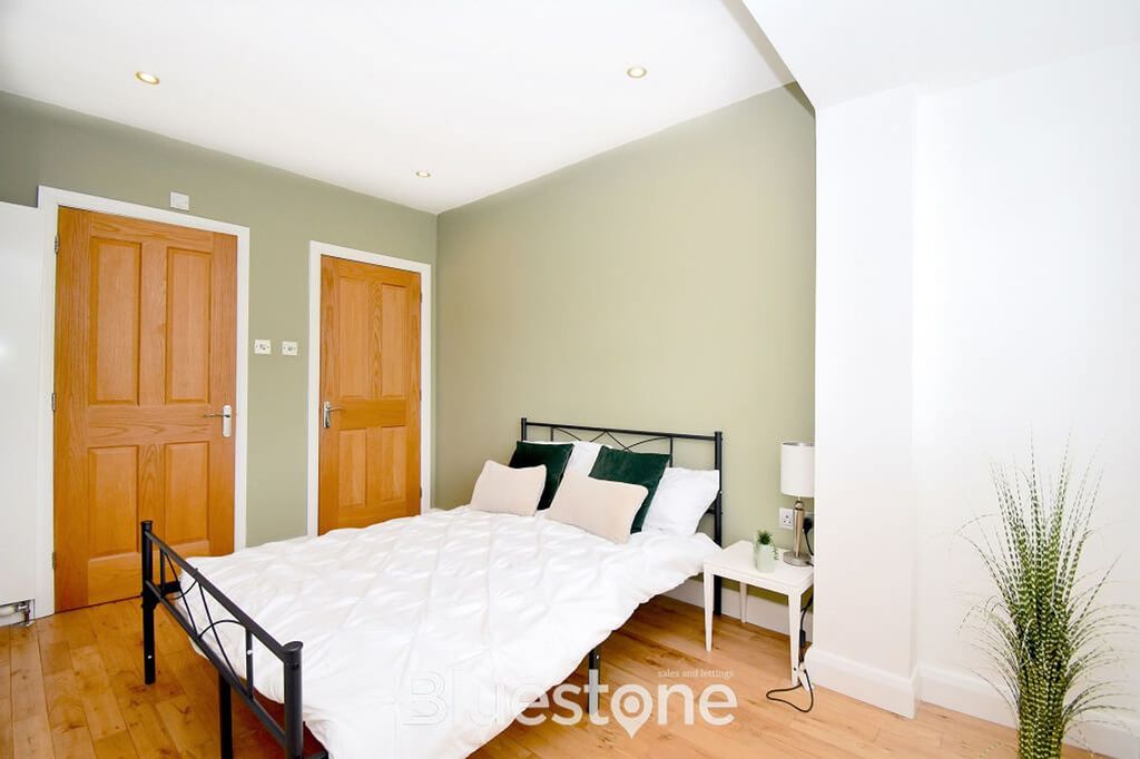 Additional image 4 of 2 bed semi-detached bungalow for saleHolywell Crescent, Abergavenny NP7