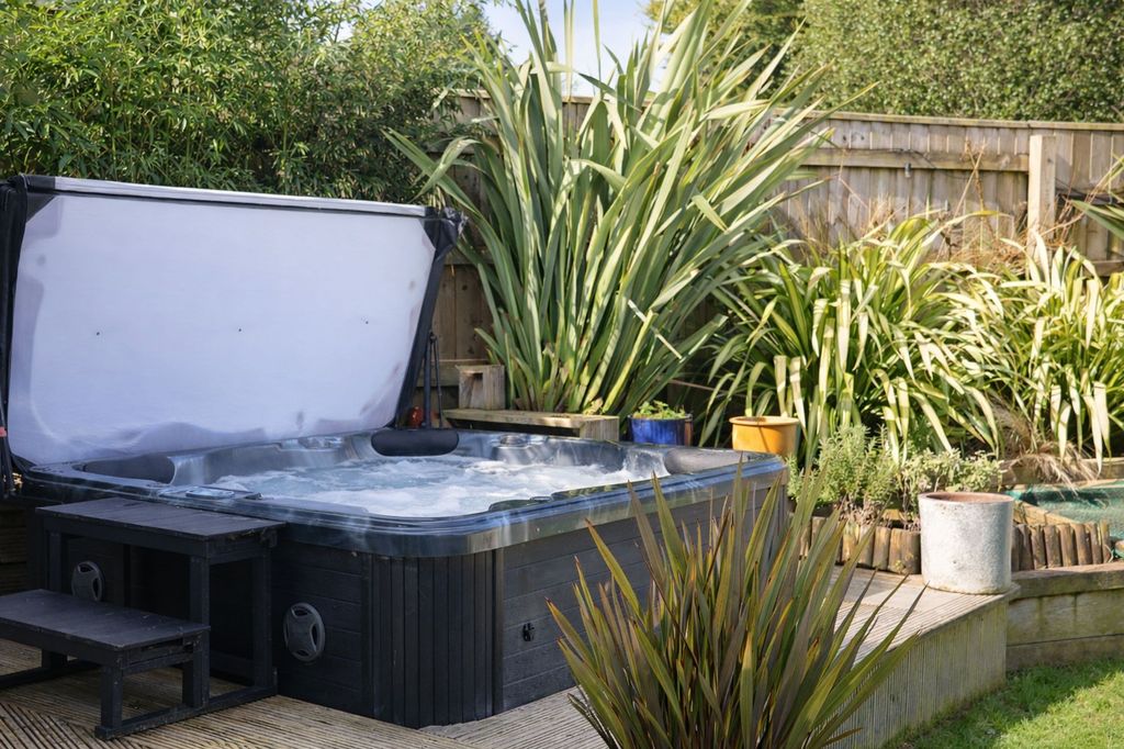 Property photo 2 of 39 External