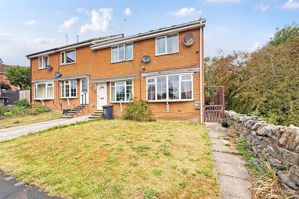 Property photo 1 of 9