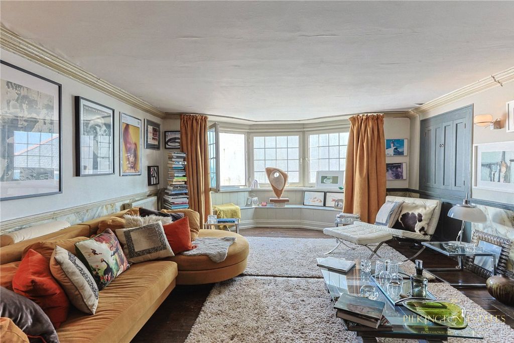 Property photo 3 of 36 4273014