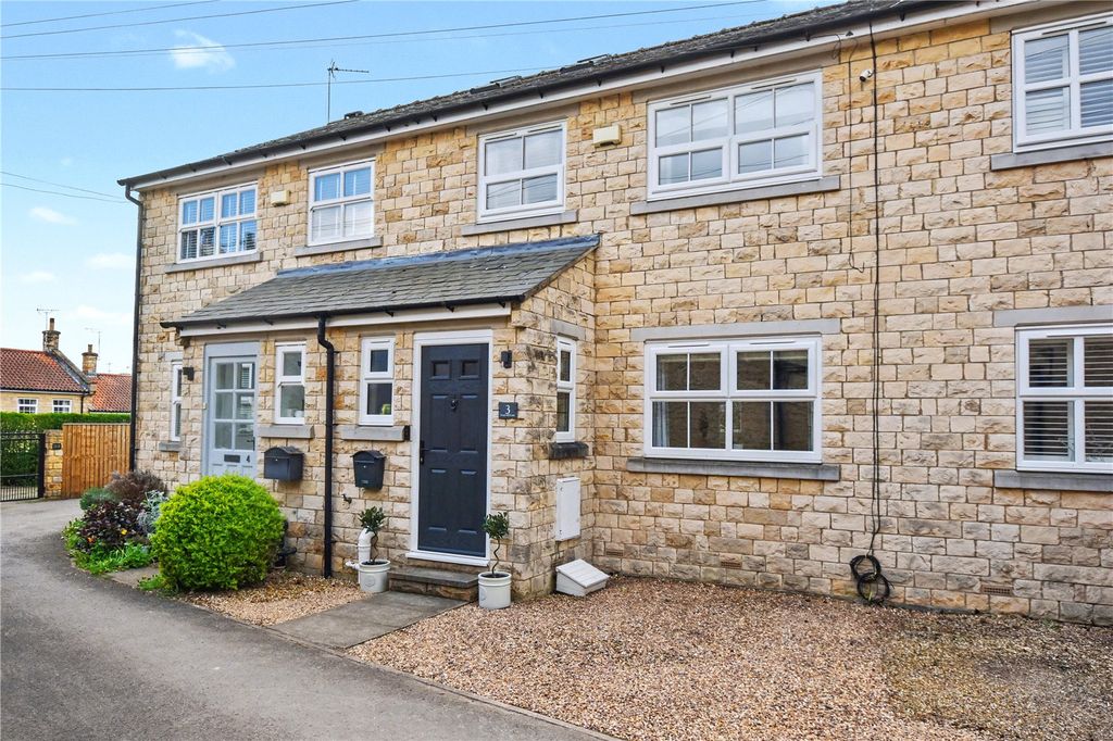 Property photo 2 of 19 Picture No. 03