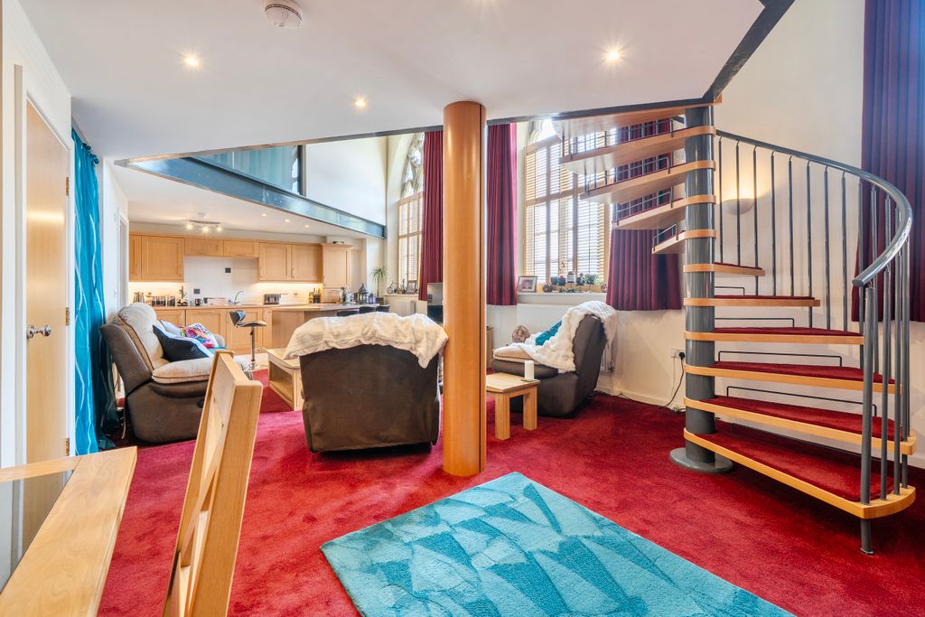 Additional image 7 of 2 bed flat for saleSt. Josephs Field, Taunton TA1