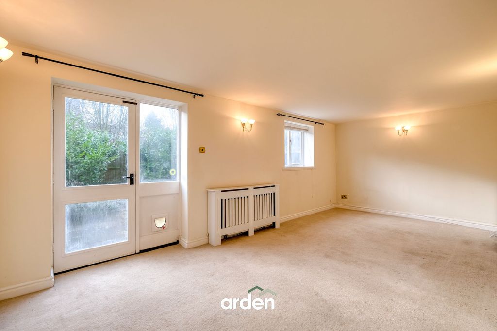 Property photo 3 of 15