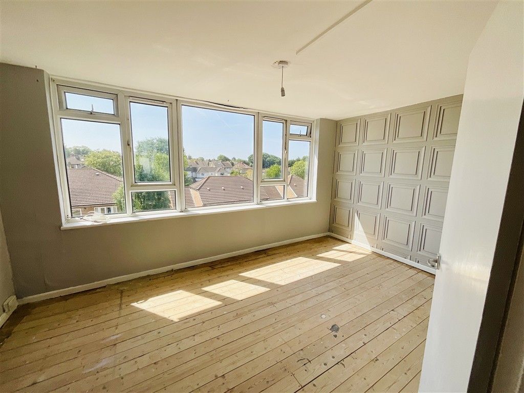 Property photo 2 of 9 Bedroom 1