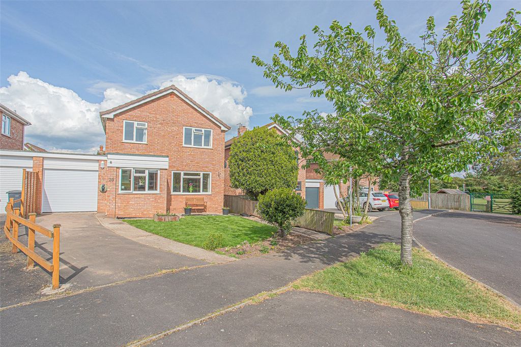 Property photo 1 of 15 Picture No. 24
