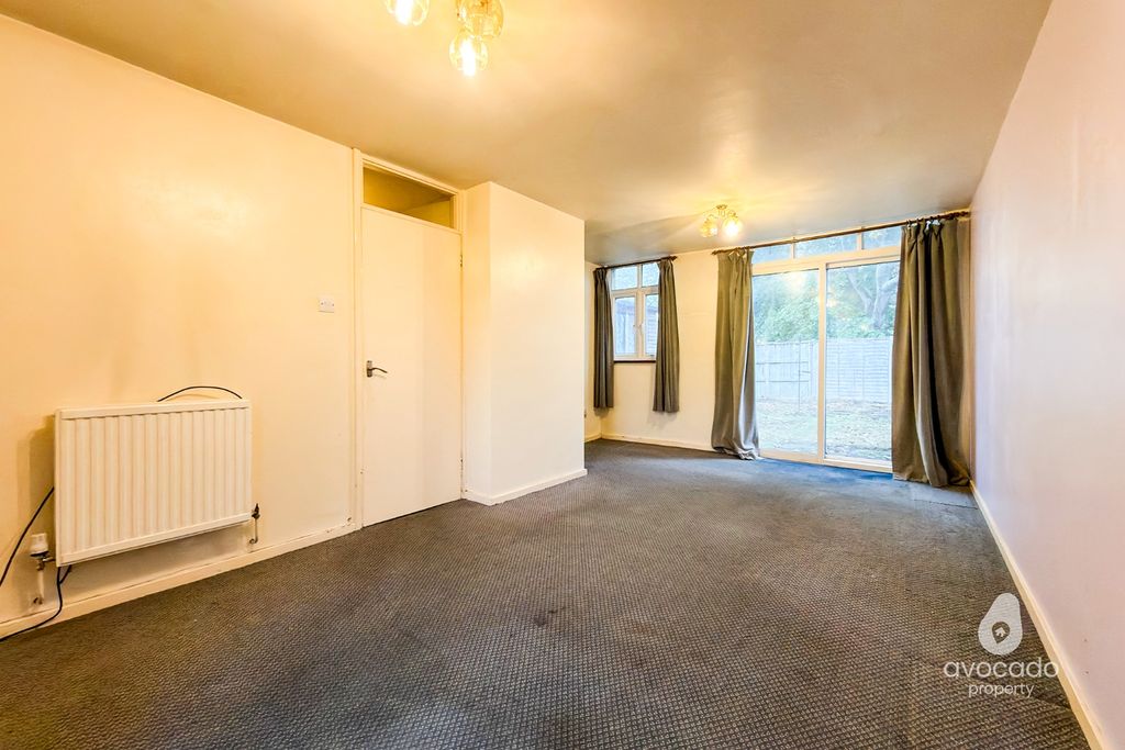 Property photo 2 of 13 5354764