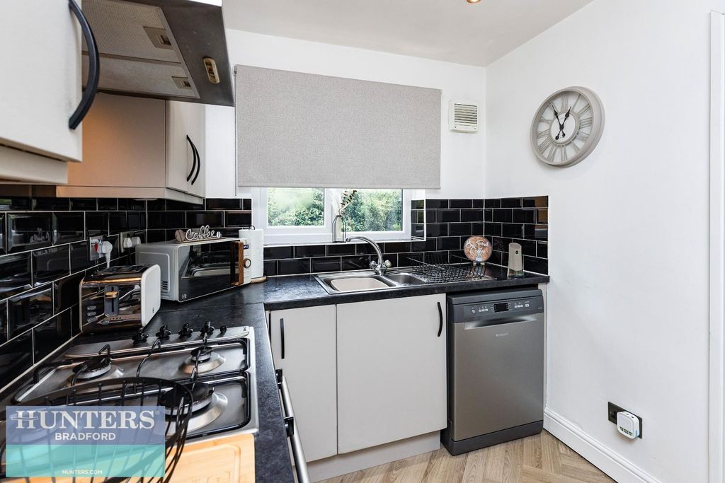 Property photo 3 of 28 -08.Jpg