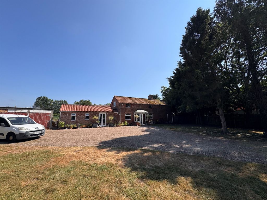 Property photo 2 of 6