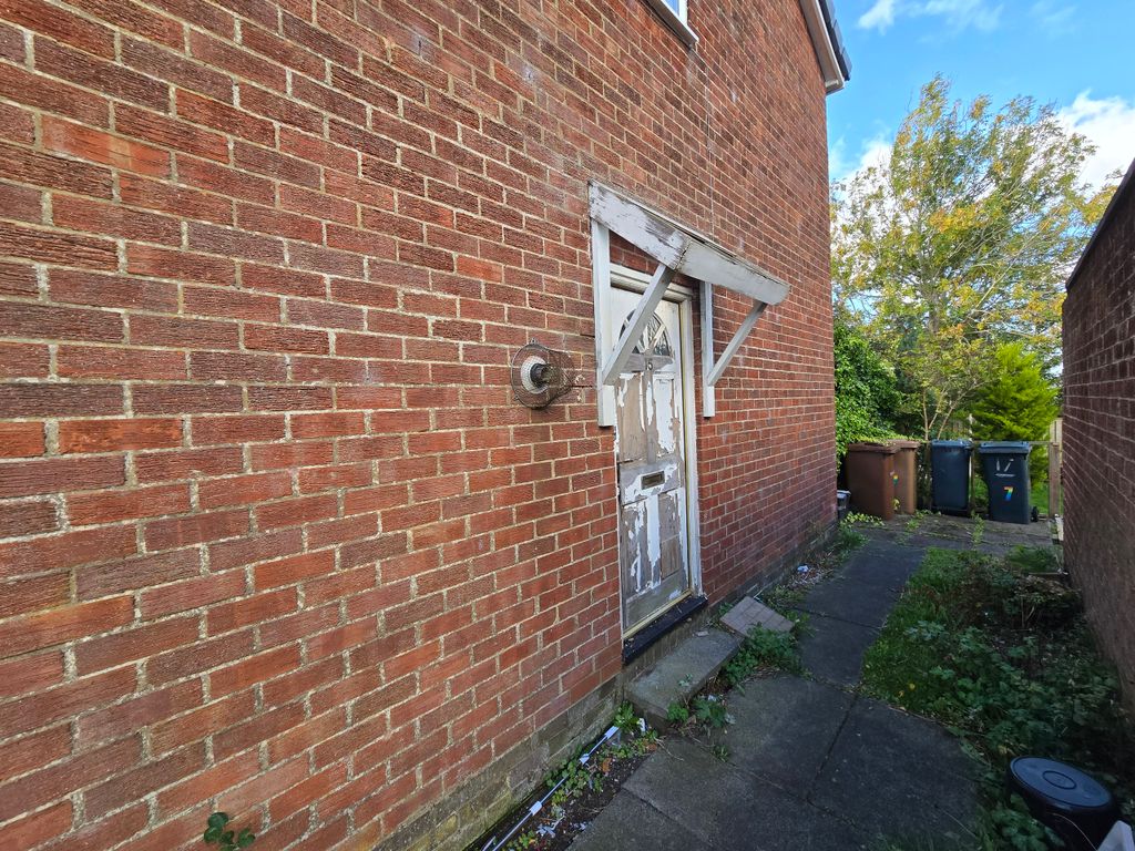 Property photo 3 of 8 20261007_141754
