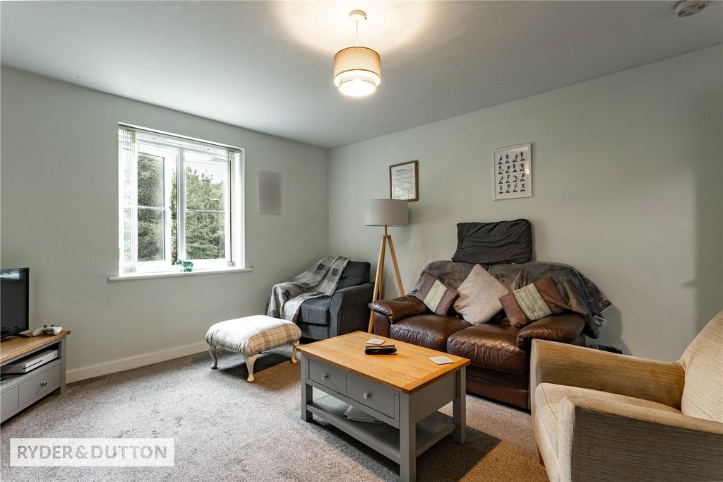 Property photo 3 of 15 Picture No. 04