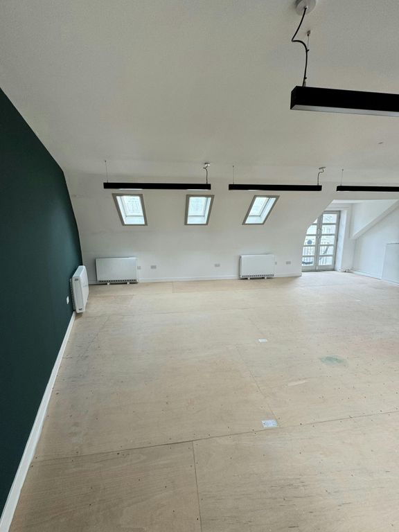 Property photo 3 of 6 Img_8724.Jpg