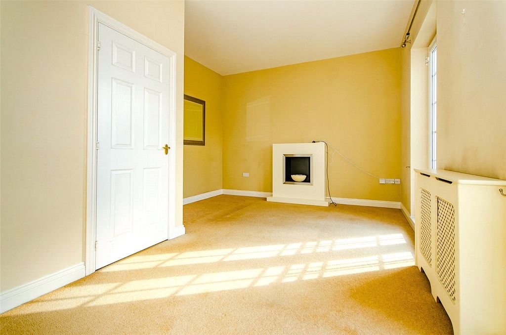 Property photo 3 of 13 Picture No. 08